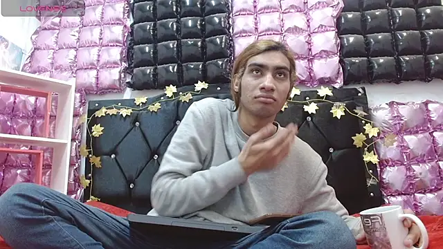 andresdark 07 online show from January 9, 2026, 6:59 pm