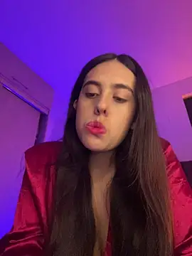 Samantafoxx  online show from May 29, 2026, 11:00 pm
