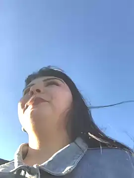 Yuliks  online show from November 26, 2025, 11:54 am