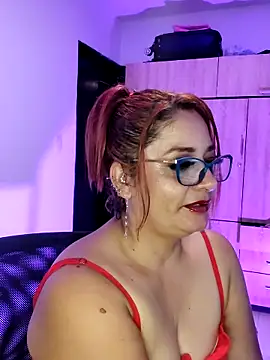 sexy ambarr online show from December 3, 2025, 4:35 am