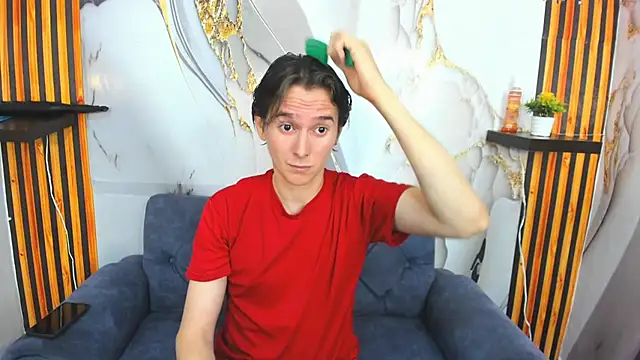 Snapshot of Aaron_LatinMen2 chatting on December 1, 2025, 7:59 pm Aaron LatinMen2 online show from December 1, 2025, 7:59 pm