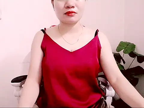 Snapshot of Lisa537- chatting on December 2, 2025, 1:06 am Lisa537- online show from December 2, 2025, 1:06 am