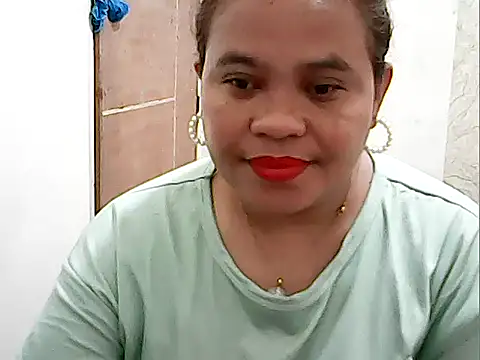 cutechubby online show from January 13, 2026, 11:52 pm