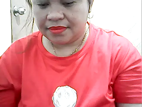 Snapshot of cutechubby chatting on February 26, 2026, 12:21 am cutechubby online show from February 26, 2026, 12:21 am