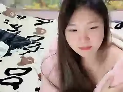 Poppy13 online show from November 29, 2025, 1:22 pm