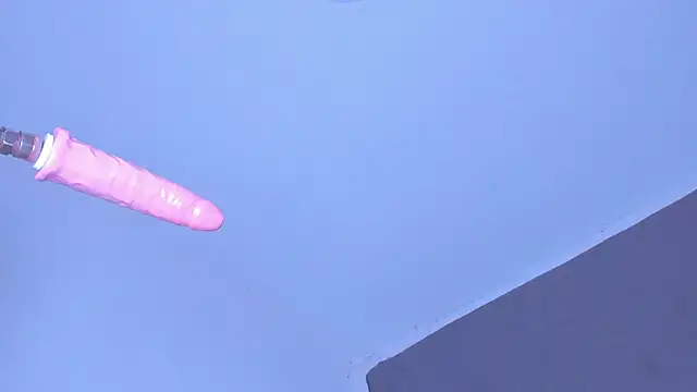 Snapshot of sophie_1_ chatting on February 5, 2026, 3:57 am sophie 1 online show from February 5, 2026, 3:57 am