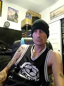 azrider480 online show from December 21, 2025, 8:49 am