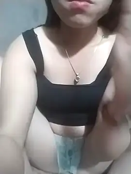 Snapshot of tieutam122 chatting on November 27, 2025, 2:50 pm tieutam122 online show from November 27, 2025, 2:50 pm