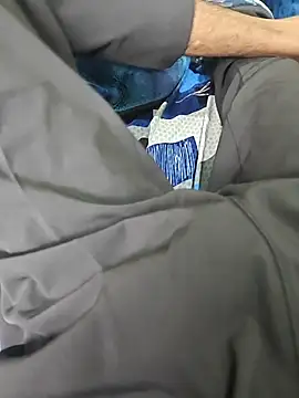 Snapshot of handsome_boy07 chatting on November 29, 2025, 5:18 am handsome boy07 online show from November 29, 2025, 5:18 am