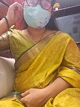 Snapshot of Lovely_Vilika chatting on November 29, 2025, 7:19 am Lovely Vilika online show from November 29, 2025, 7:19 am