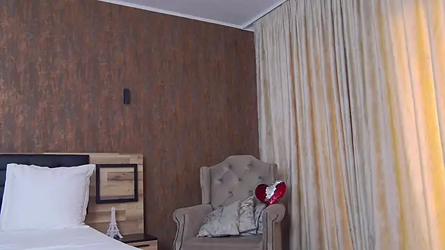 SilviaPastori online show from January 9, 2026, 6:20 am