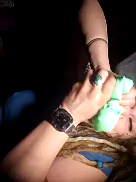 Snapshot of Horny_hippie chatting on February 22, 2025, 5:57 pm Horny hippie online show from February 22, 2025, 5:57 pm