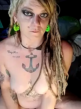 Snapshot of Horny_hippie chatting on September 10, 2025, 10:58 am Horny hippie online show from September 10, 2025, 10:58 am