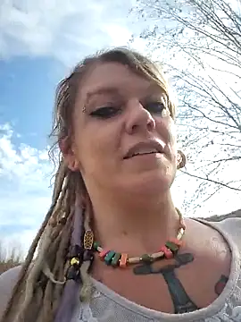 Snapshot of Horny_hippie chatting on November 20, 2025, 7:58 pm Horny hippie online show from November 20, 2025, 7:58 pm