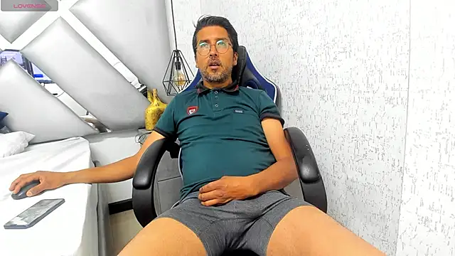 DANIDICK VC online show from December 1, 2025, 12:17 pm