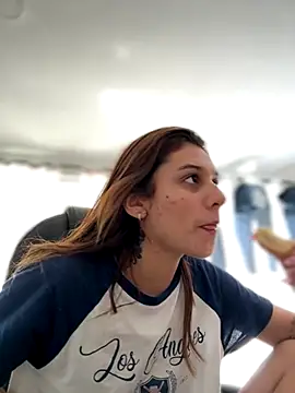 Snapshot of allisonn_parker26 chatting on November 27, 2025, 5:24 pm allisonn parker26 online show from November 27, 2025, 5:24 pm