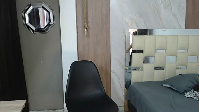 kim curlyy online show from March 2, 2026, 2:24 pm