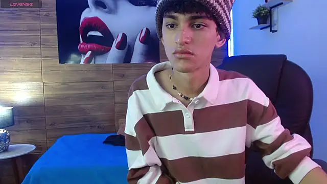 Snapshot of Michaelkoiv chatting on November 28, 2025, 12:16 pm Michaelkoiv online show from November 28, 2025, 12:16 pm