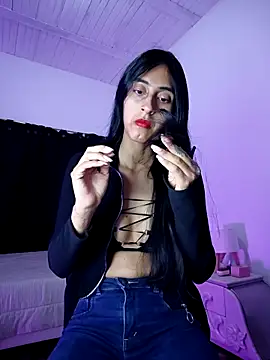 Snapshot of Im_Kloe chatting on February 23, 2026, 9:59 pm Im Kloe online show from February 23, 2026, 9:59 pm