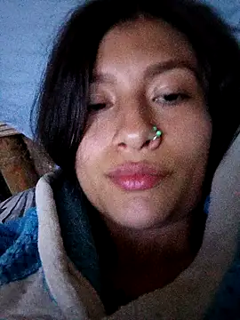 Roslin-nix2 online show from November 26, 2025, 2:22 am