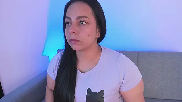 jimena chic1 online show from January 6, 2026, 10:47 pm