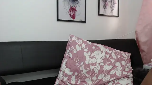 Snapshot of maria_victoriaq22 chatting on December 2, 2025, 8:32 pm maria victoriaq22 online show from December 2, 2025, 8:32 pm