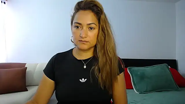 ximenaxcite19 online show from February 23, 2026, 1:33 pm