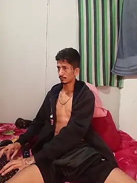 Snapshot of theyllorwillian chatting on June 7, 2026, 2:28 am theyllorwillian online show from June 7, 2026, 2:28 am