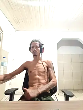 theyllorwillian online show from November 26, 2025, 3:28 am