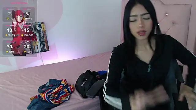 aisha brunette18 online show from January 12, 2026, 7:09 pm