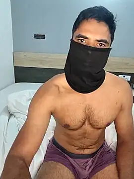 Snapshot of Amit22122 chatting on December 4, 2025, 12:42 am Amit22122 online show from December 4, 2025, 12:42 am