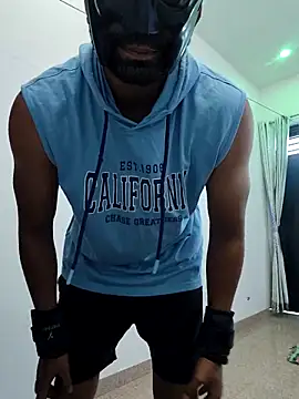 Amit22122 online show from April 14, 2026, 2:27 am