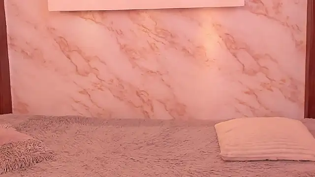 Dakota ferreti  online show from February 7, 2026, 3:25 am