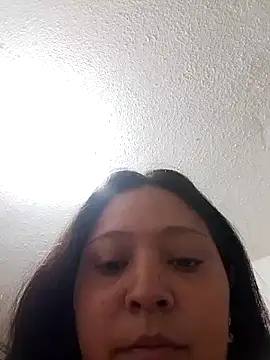Snapshot of Renatta_Sweet chatting on February 20, 2026, 5:26 pm Renatta Sweet online show from February 20, 2026, 5:26 pm
