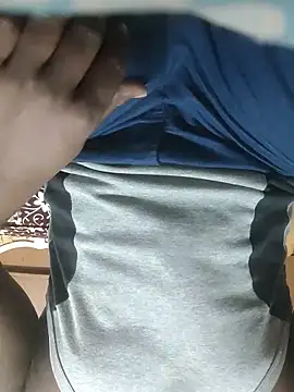 Snapshot of hunter379 chatting on November 29, 2025, 8:25 am hunter379 online show from November 29, 2025, 8:25 am