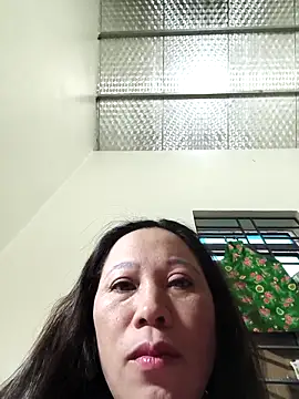 Snapshot of Let-zo chatting on November 26, 2025, 9:53 am Let-zo online show from November 26, 2025, 9:53 am