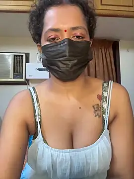 TeddyLover5 online show from February 6, 2026, 6:26 pm