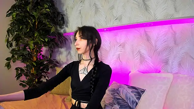 Ellen Hops online show from March 21, 2026, 8:04 am