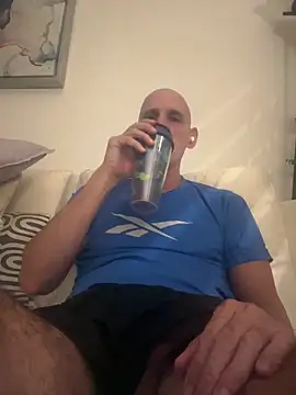 Snapshot of Elosoo chatting on February 26, 2026, 9:53 am Elosoo online show from February 26, 2026, 9:53 am