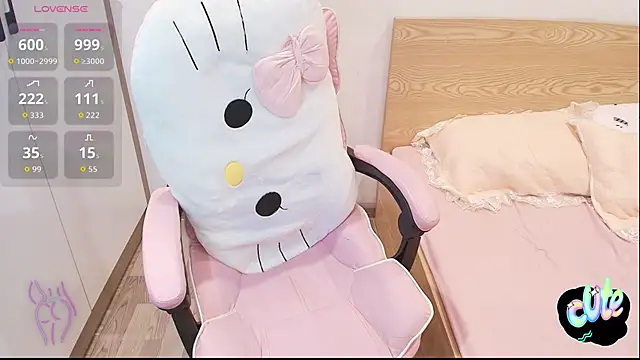 Snapshot of Jii-Soo chatting on November 30, 2025, 2:23 am Jii-Soo online show from November 30, 2025, 2:23 am