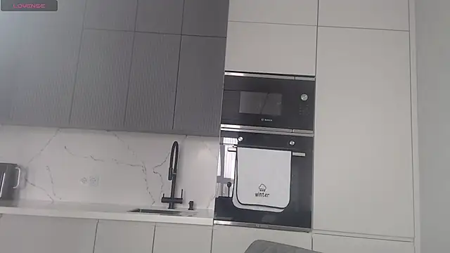 Miss KissKiss7 online show from February 9, 2026, 4:43 am