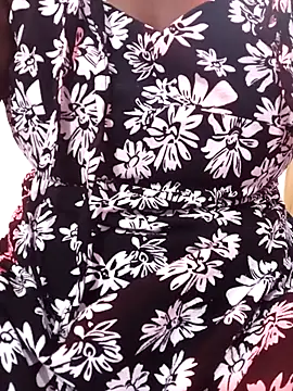 Snapshot of Amasha---- chatting on December 2, 2025, 2:19 pm Amasha---- online show from December 2, 2025, 2:19 pm