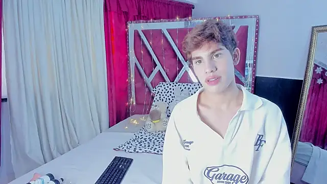 Snapshot of Jacobelord chatting on January 18, 2026, 12:41 pm Jacobelord online show from January 18, 2026, 12:41 pm