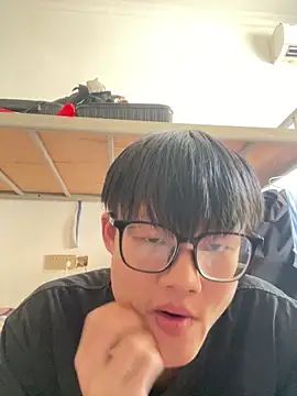 Snapshot of Colby-678 chatting on November 27, 2025, 6:14 am Colby-678 online show from November 27, 2025, 6:14 am