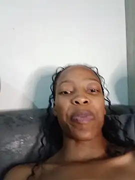 MsParisSmith online show from February 24, 2026, 8:10 pm