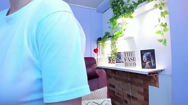 Snapshot of lourenfox chatting on November 28, 2025, 12:27 pm lourenfox online show from November 28, 2025, 12:27 pm