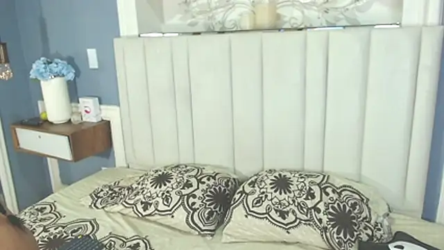 Snapshot of Chelseadow chatting on February 26, 2026, 2:44 am Chelseadow online show from February 26, 2026, 2:44 am