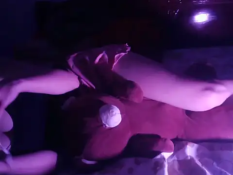 Snapshot of yangnhiii chatting on November 29, 2025, 2:39 pm yangnhiii online show from November 29, 2025, 2:39 pm