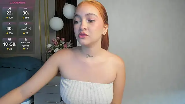 AliceHills  online show from January 7, 2026, 12:43 pm