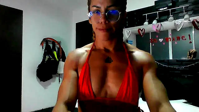 Snapshot of sexymusclegoddess chatting on July 25, 2026, 1:02 am sexymusclegoddess online show from July 25, 2026, 1:02 am